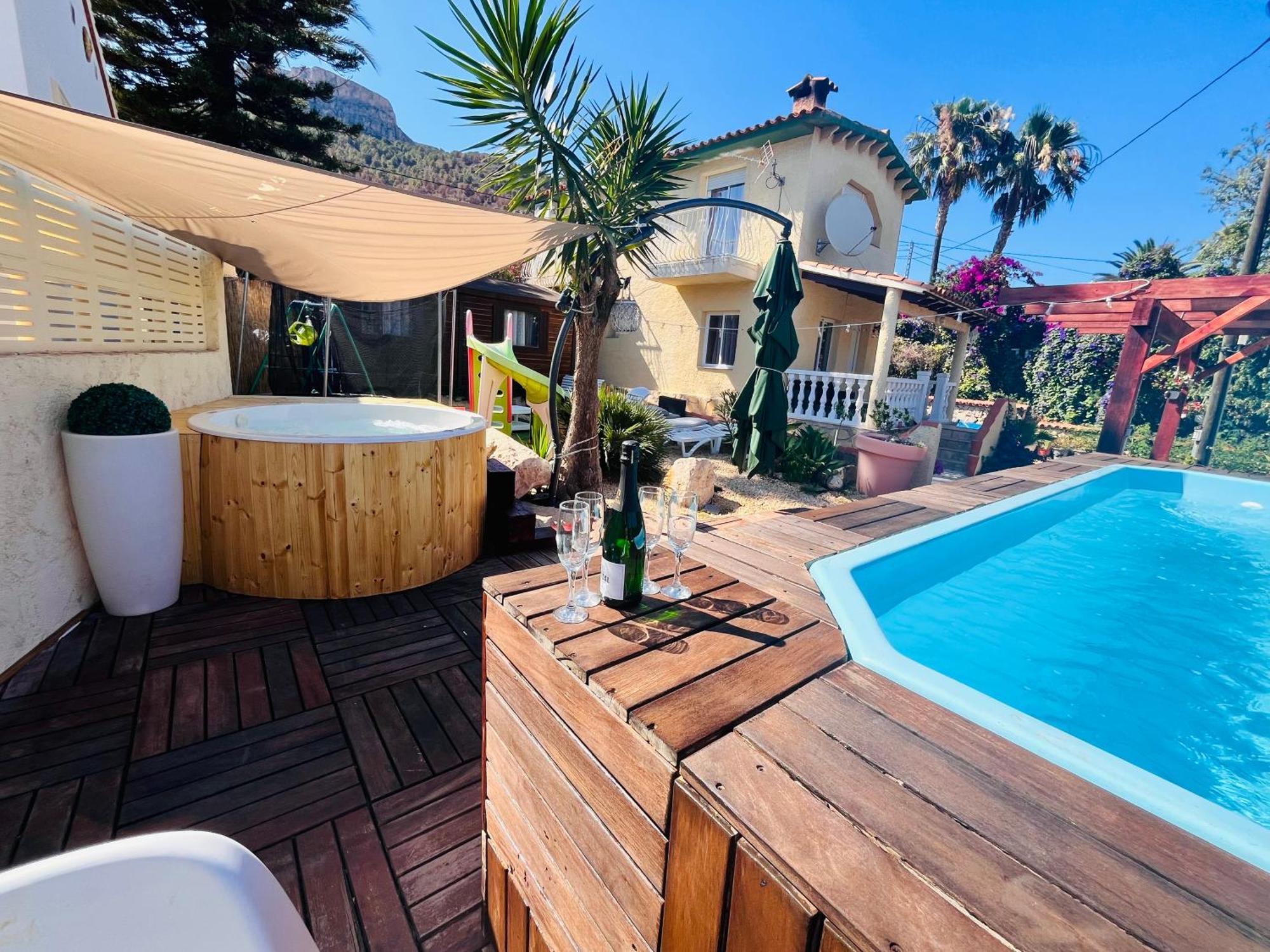 Calpe Chalet Privado Piscina A 5Min De La Playa Y Centro Jacuzzi Barbacoa Wifi Aire Bagian luar foto